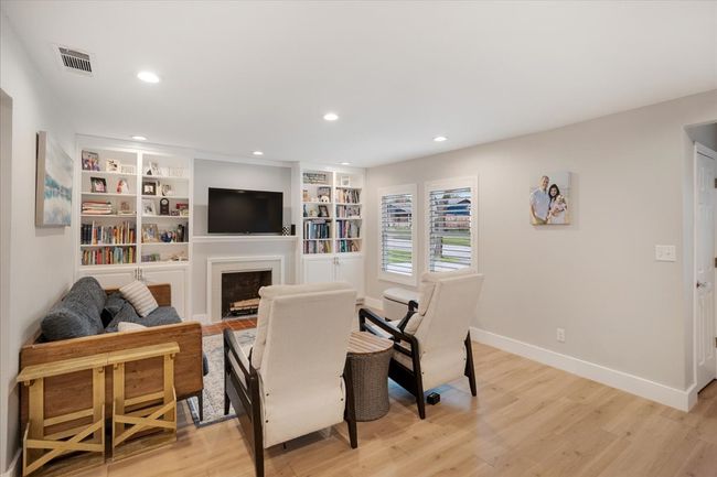 310 W Mcgee St, House other with 2 bedrooms, 2 bathrooms and null parking in Sherman TX | Image 6
