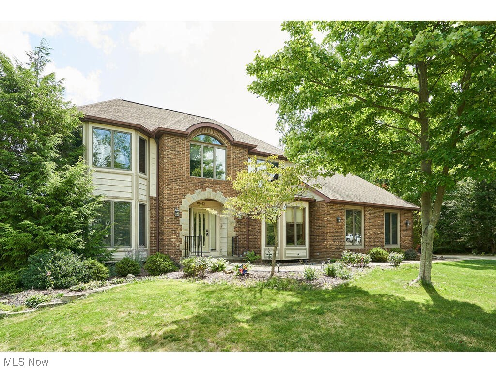 Tudor Cir, North Royalton, OH 44133