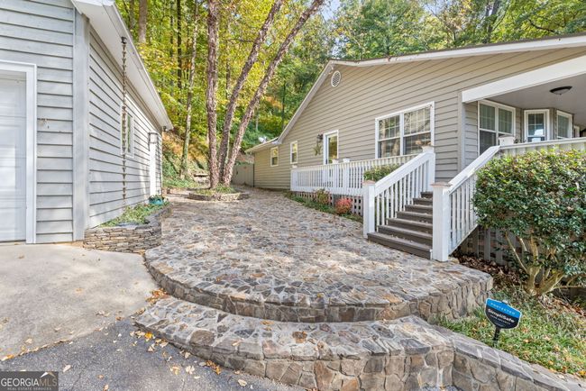 1134 Old Lake Russell Rd, House other with 3 bedrooms, 3 bathrooms and null parking in Cornelia GA | Image 46