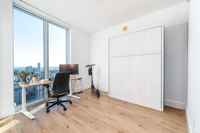 APT-4012 - 185 Sw 7 Th St, Condo with 2 bedrooms, 3 bathrooms and null parking in Miami FL | Image 10