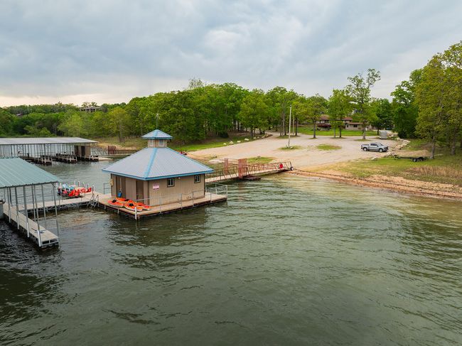 Boat Slip Access and Boat Parking | Image 11