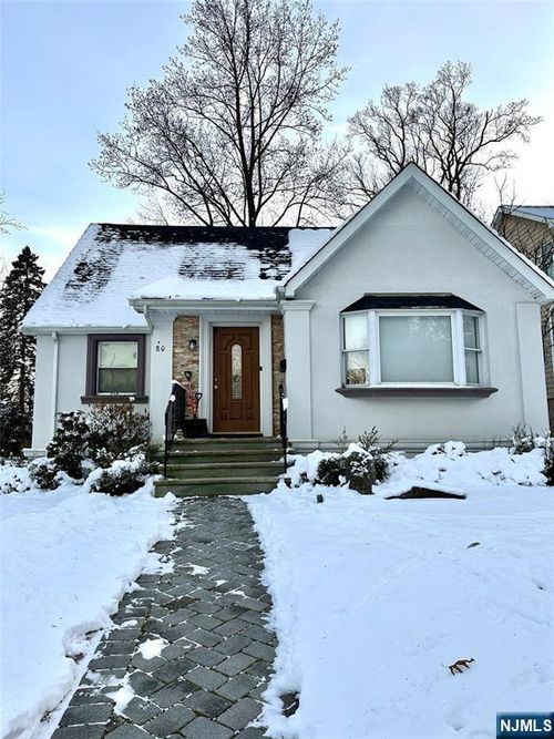 80 Lexington Ave, Cresskill, NJ, 07626-1216 | Card Image