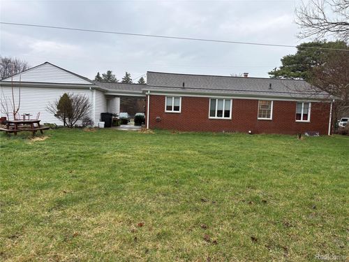 3377 S Mackin Road Road, Flint Charter Township, MI, 48504 | Card Image