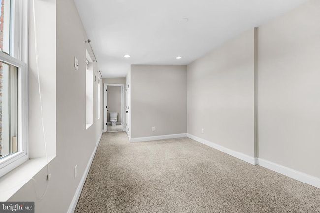 1717 Bank St, Townhouse with 3 bedrooms, 4 bathrooms and null parking in BALTIMORE MD | Image 11