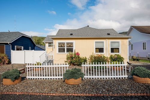 404 Jackson St, Ryderwood, WA, 98581-9712 | Card Image