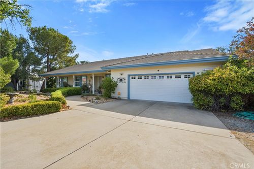 401 Oakridge Court, Valley Springs, CA, 95252 | Card Image