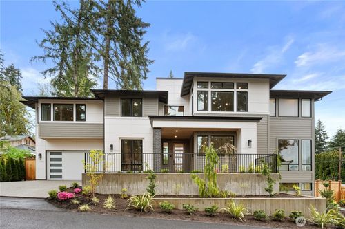 20371 80th Ave Ne, Kenmore, WA, 98028-2108 | Card Image