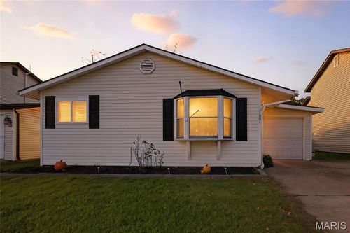 7001 Wayles Dr, Barnhart, MO, 63012-1424 | Card Image