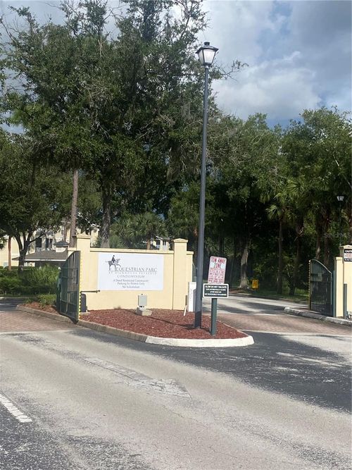 18123-18123 Sterling Gate Cir, TAMPA, FL, 33647-1789 | Card Image