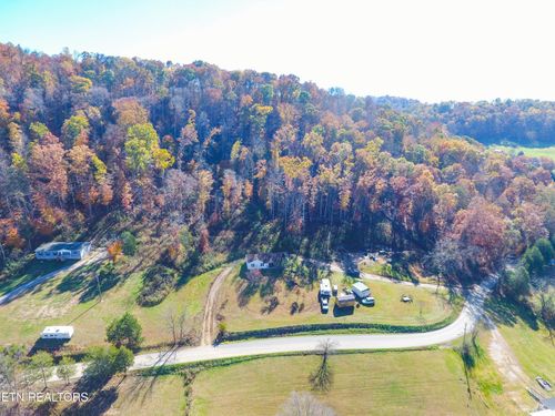 738 & 742 Archer Rd, Luttrell, TN, 37779-2526 | Card Image