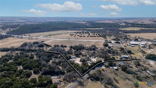 16588 N Us Highway 281, Lampasas, TX, 76550-1473 | Card Image