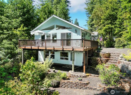 80 N Pacific Vista Dr, Lilliwaup, WA, 98555-9702 | Card Image