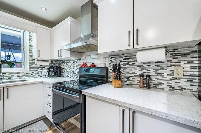 136 Patterson St, House other with 5 bedrooms, 2 bathrooms and 6 parking in Beeton ON | Image 22