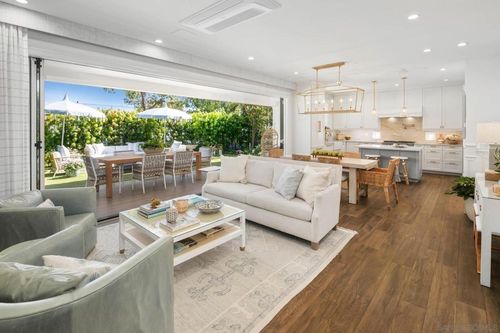552 G Ave, Coronado, CA, 92118-1215 | Card Image