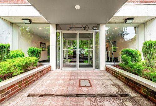 apt-3-72 112th St, Forest Hills, NY, 11375-5433 | Card Image