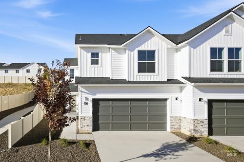 106 Bighorn St, Horseshoe Bend, ID, 83629-5145 | Card Image