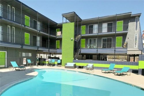 310-2900 Cole St, Austin, TX, 78705-3440 | Card Image