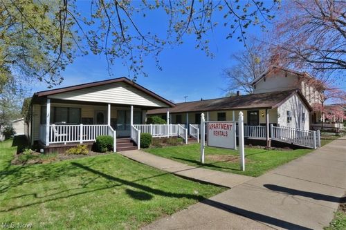 706 Main, Dresden, OH, 43821 | Card Image