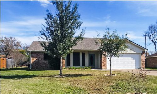 3904 Windwood Cir, Bryan, TX, 77802-3535 | Card Image