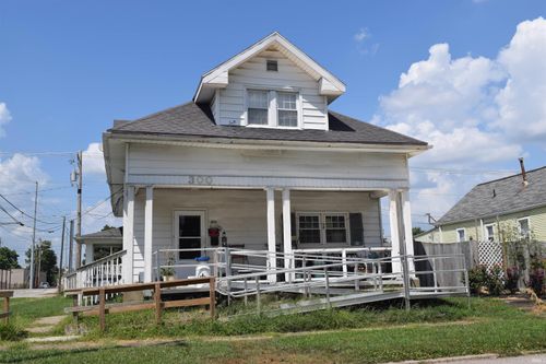 300 E Eichel Ave, Evansville, IN, 47711-4508 | Card Image