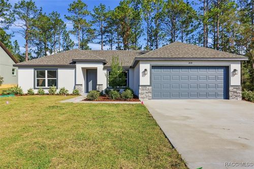 2131 W Hampshire Blvd, Citrus Springs, FL, 34434-8202 | Card Image
