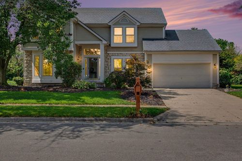 5651 Anglesea Dr, Dublin, OH, 43016-3299 | Card Image