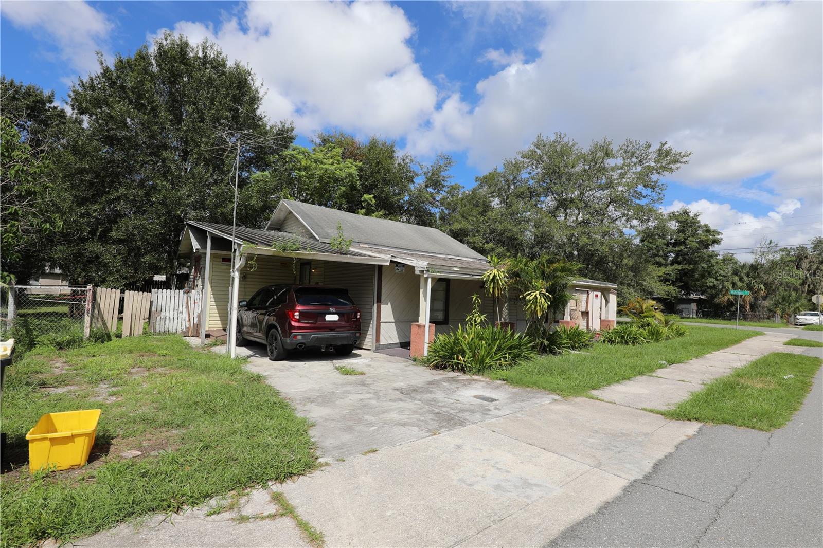 Residential in LAKELAND 3