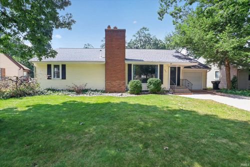 227 Devonshire Drive, South Bend, IN, 46615-3105 | Card Image