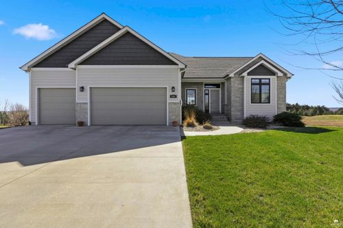 2301 Bellerive Cir, Manhattan, KS, 66503-8887 | Card Image