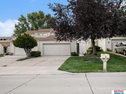 13944 Meadow Ridge Rd, Omaha, NE, 68138-3470 | Card Image