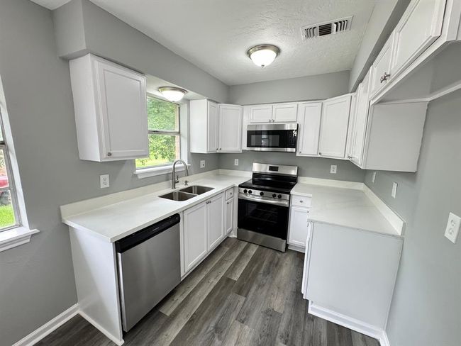 1314 Garrett St, House other with 2 bedrooms, 1 bathrooms and null parking in Brenham TX | Image 11