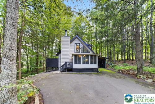 35 Elmwood Ct, Lake Ariel, PA, 18436 | Card Image