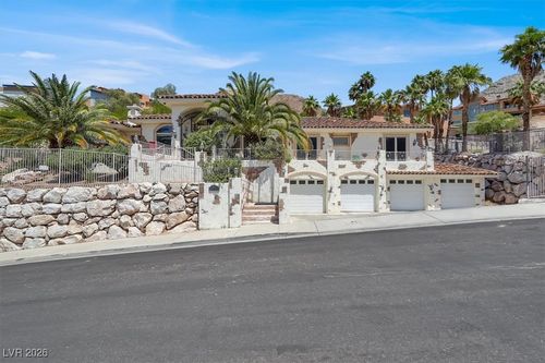 953 Pyrite Ave, Henderson, NV, 89011-3059 | Card Image