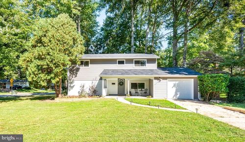 8601 Cromwell Dr, SPRINGFIELD, VA, 22151-1208 | Card Image