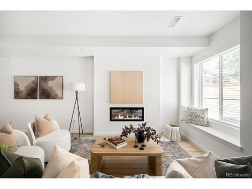 3921 Upham St, Wheat Ridge, CO, 80033-4826 | Card Image