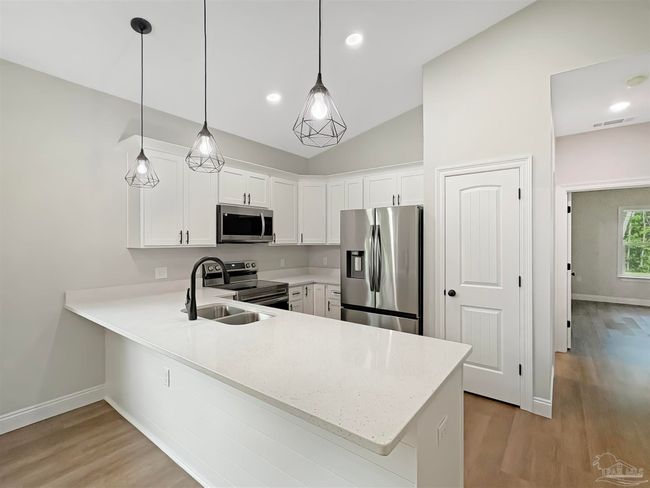 3286 Damon Dr, House other with 3 bedrooms, 2 bathrooms and null parking in Milton FL | Image 4