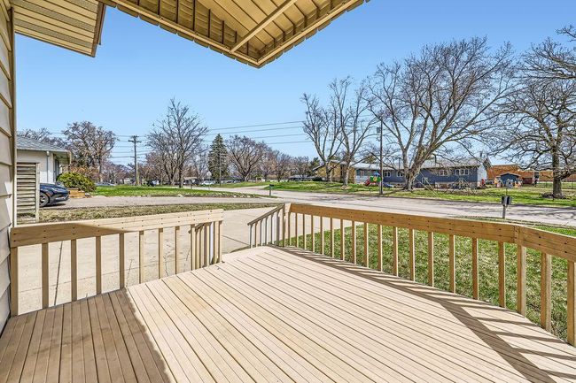 2454 Long Lake Road - MLS Sized - 026 - 35 Deck.jpg | Image 25