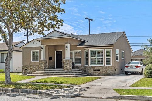 4507 Nipomo Ave, Lakewood, CA, 90713-2821 | Card Image