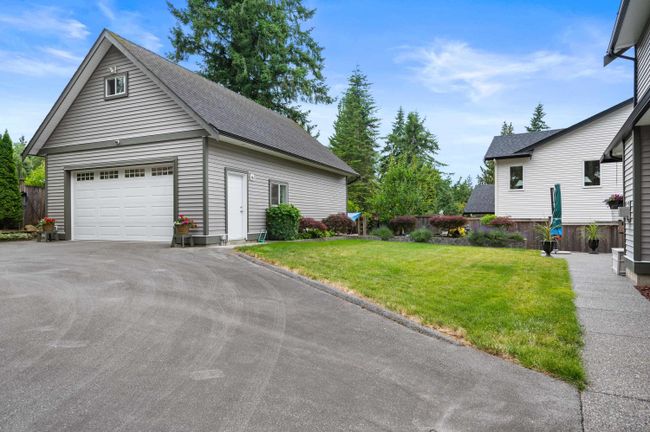 23806 Old Yale Road, House other with 5 bedrooms, 3 bathrooms and 4 parking in Langley BC | Image 36