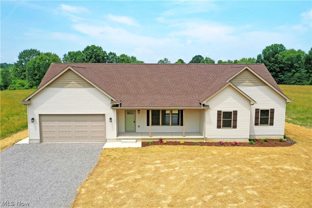 Palmyra Rd, Warren, OH 44481