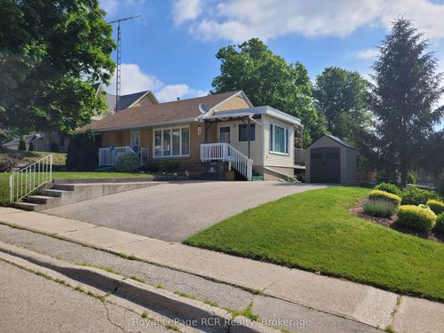 193 Albert St S, Durham, ON, N0G1R0 | Card Image