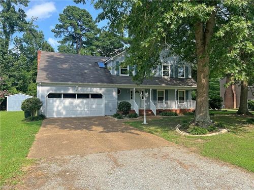 402 Gaines Way Way, Yorktown, VA, 23692 | Card Image