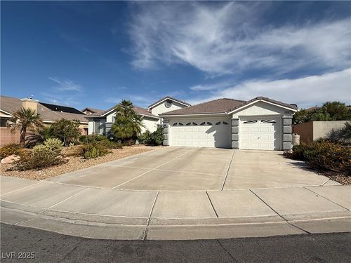 2267 Muir Ct, Henderson, NV, 89052-2661 | Card Image