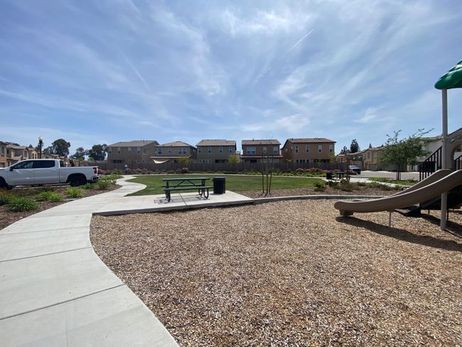 680 N Elise Ln, House other with 3 bedrooms, 0 bathrooms and null parking in Fresno CA | Image 32