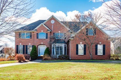 4 Hilander Dr, Albany, NY, 12211-2602 | Card Image