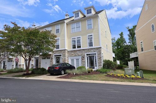 701 Monroe Point Dr, COLONIAL BEACH, VA, 22443-1927 | Card Image