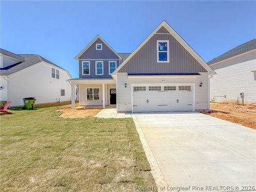 809 Union St, Raeford, NC, 28376-9836 | Card Image