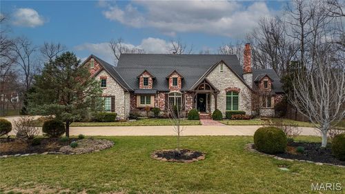 504 Windwood Lake Dr, Cape Girardeau, MO, 63701-4932 | Card Image