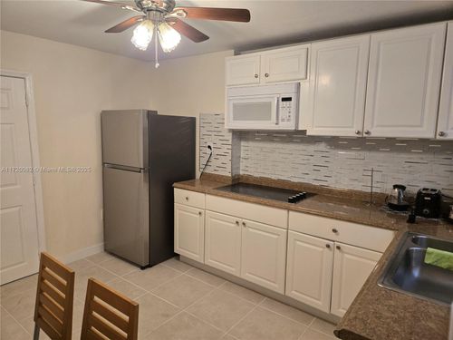 2-5712 Hollywood Blvd, Hollywood, FL, 33021-6350 | Card Image