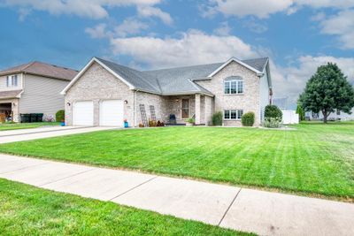 1046 Madison Avenue, House other with 4 bedrooms, 3 bathrooms and 2 parking in Braidwood IL | Image 1